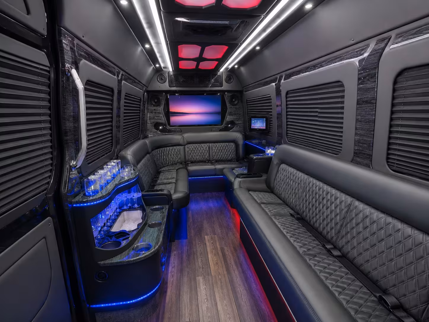 flagstaff corporate event and employee shuttle buses