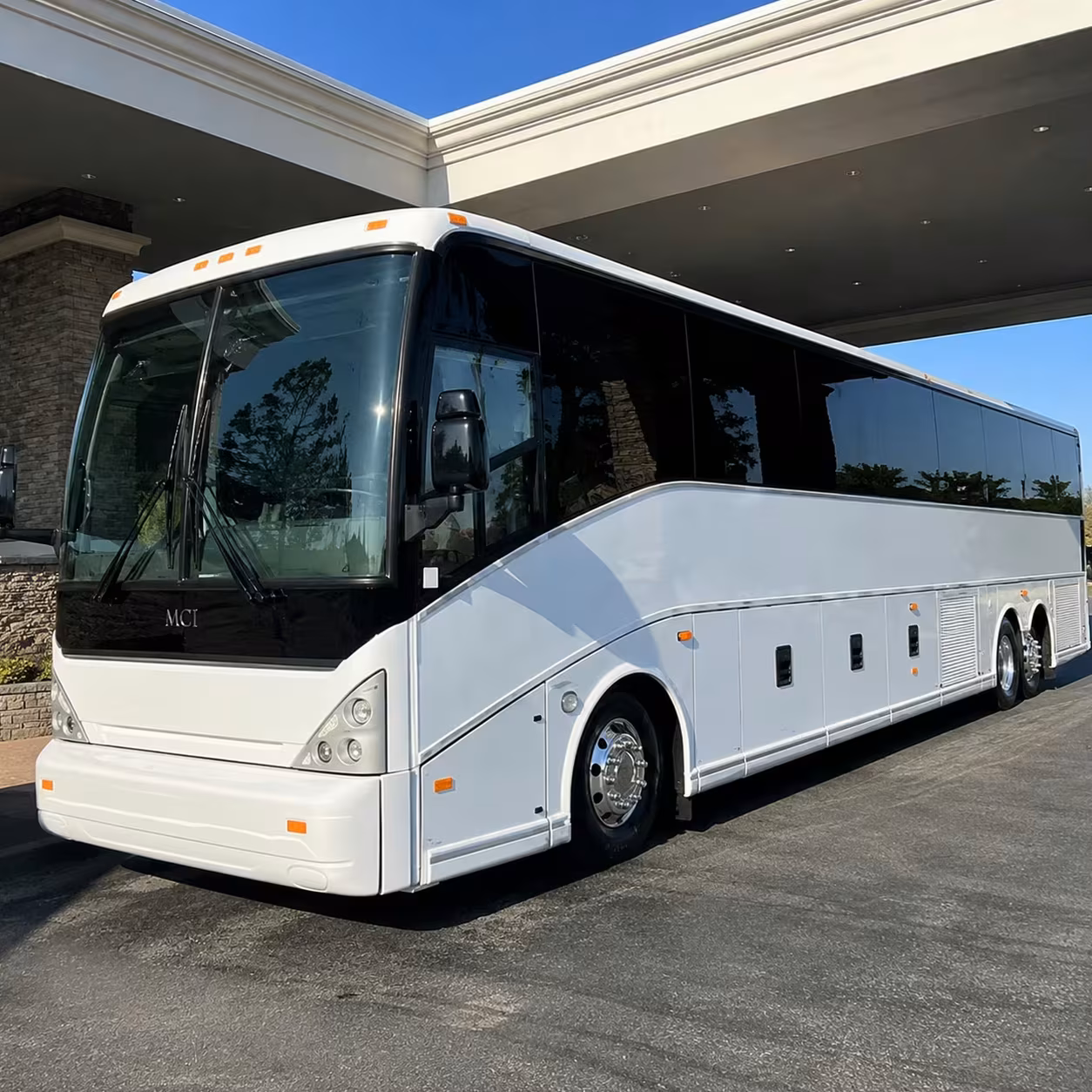 you can find and book airport transportation in flagstaff and any nearby city
